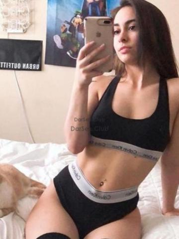 Милена Сексуальная Брюнетка фото 4